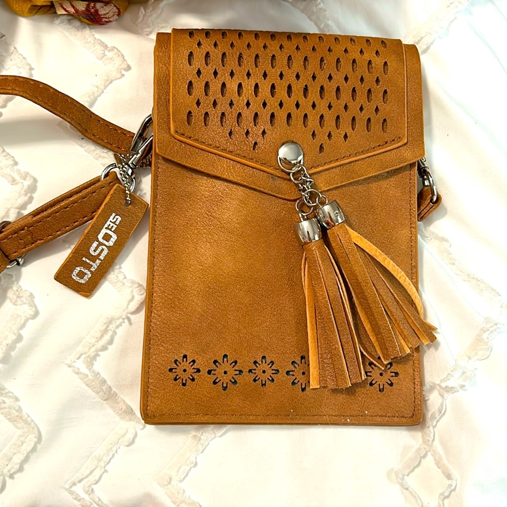 Seosto small crossbody bag with tassel